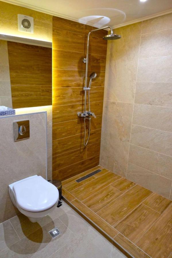Paradise Hotel & Relax Center Pomorie Exterior photo